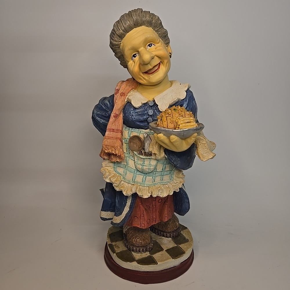 Large Italian Baking Grandma Resin Figure Kitchen